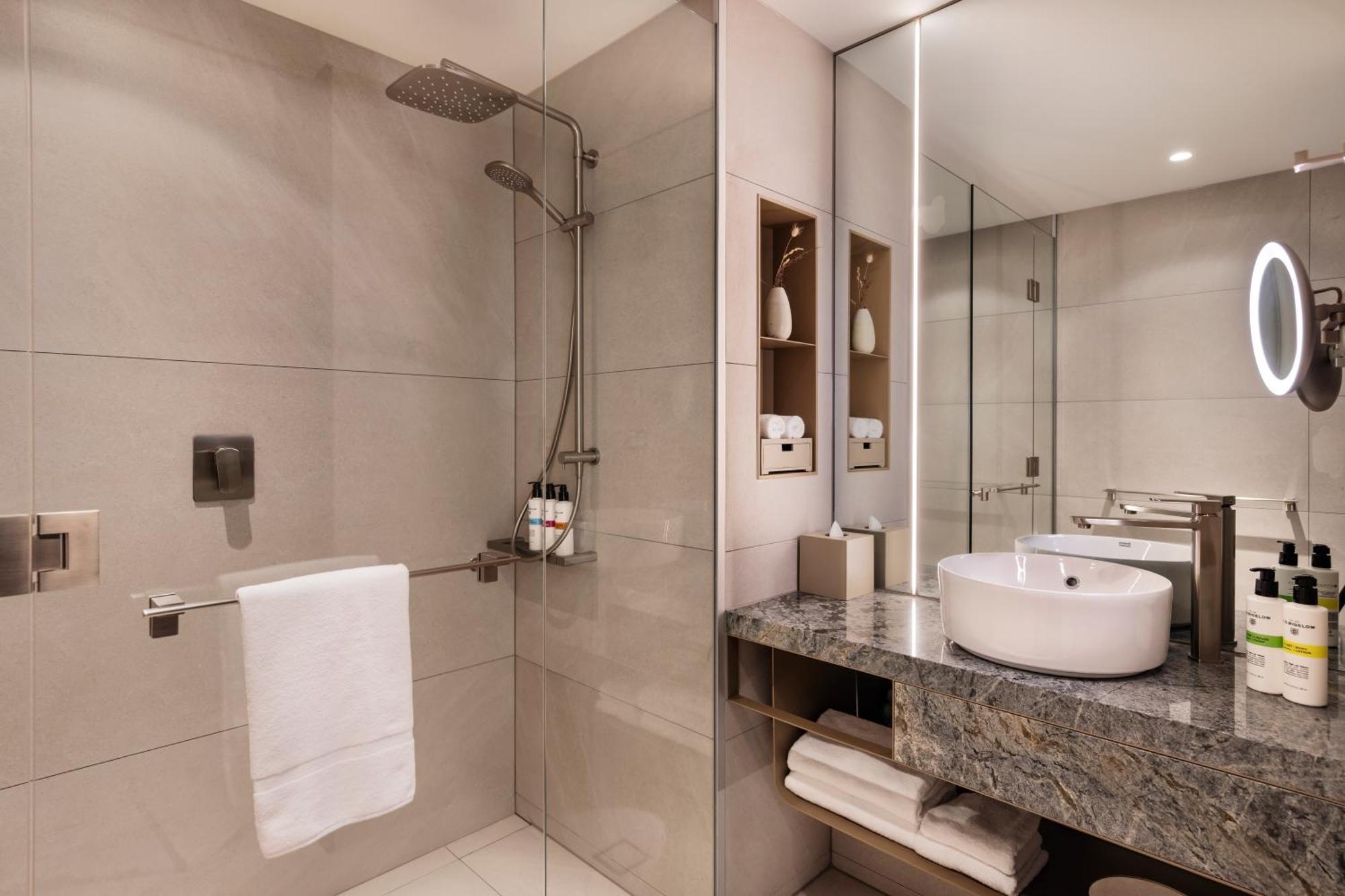 Pullman Auckland Airport Hotell Eksteriør bilde